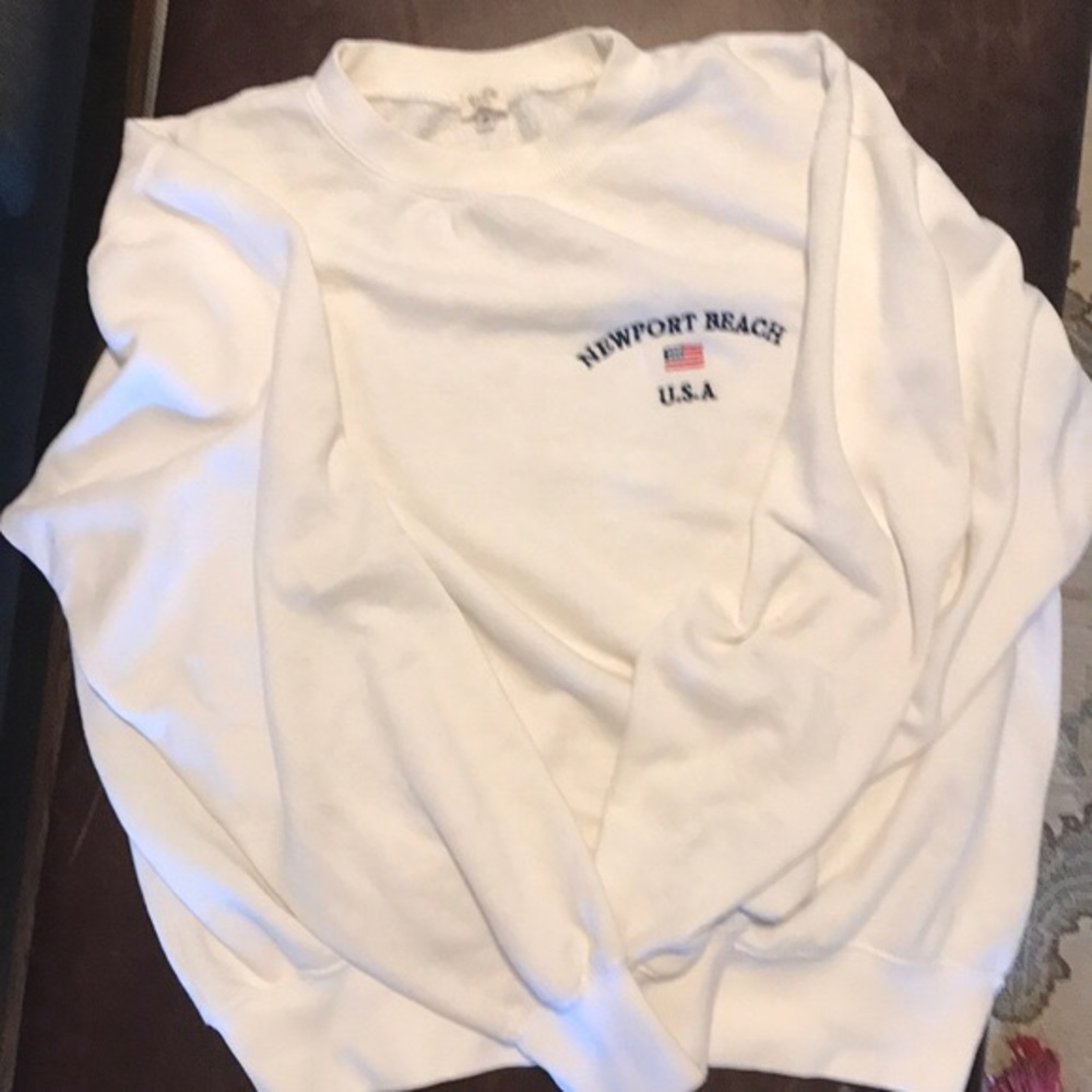 Brandy Melville Newport Crewneck